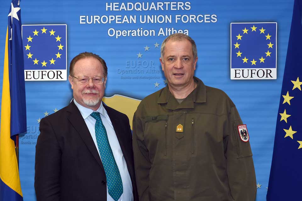 The Irish Ambassador, Mr. Seán O Regan, meets Commander EUFOR, Major General Johann Luif.
