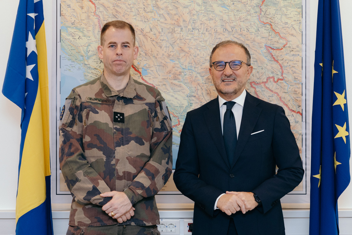Operational Commander and COM EUFOR meet the EU Special Representative