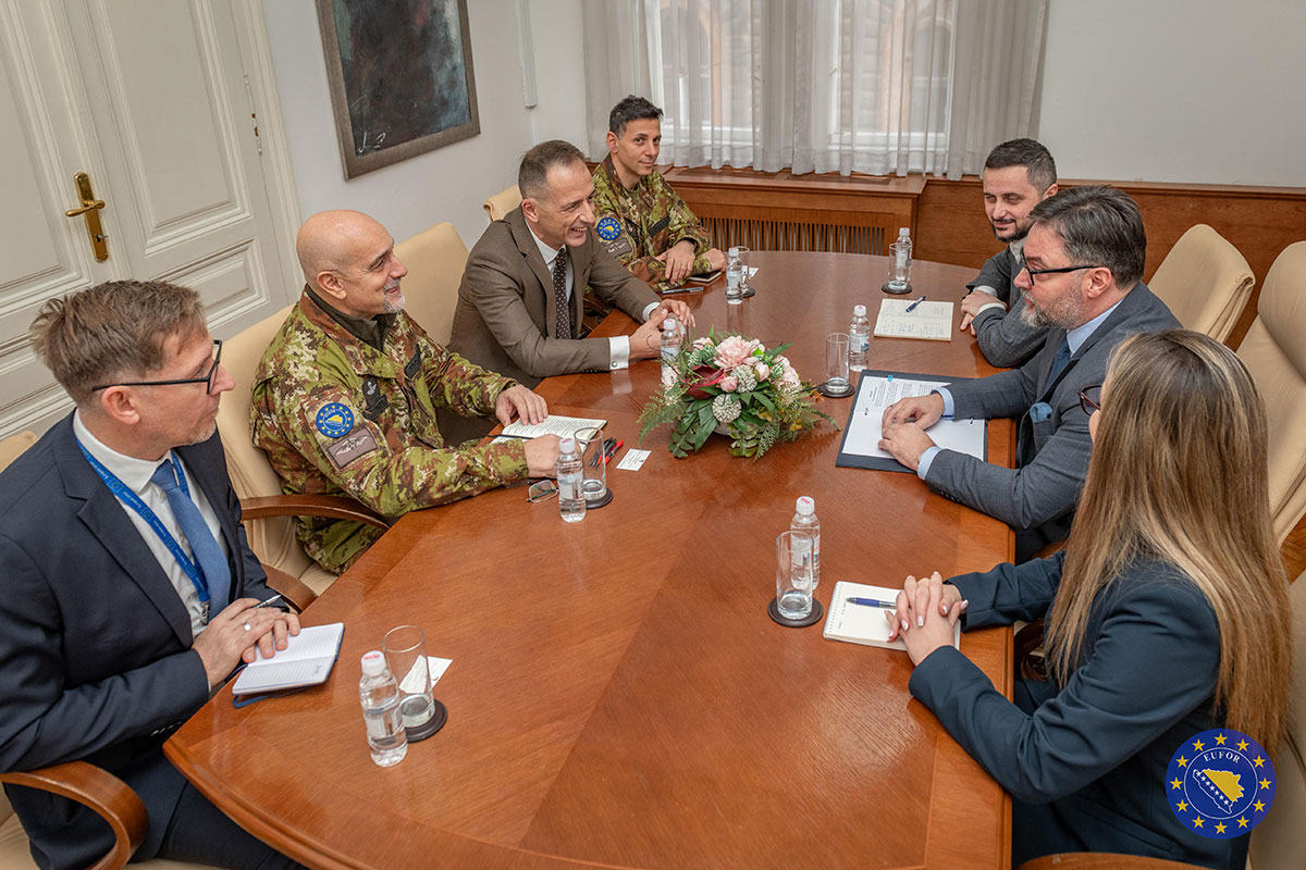 EUFOR Commander Meets Minister of Foreign Trade and Economic Relations of Bosnia and Herzegovina