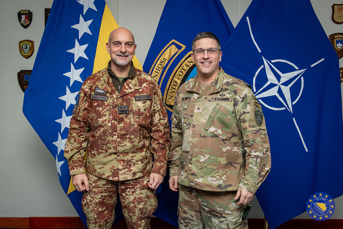 COM EUFOR meeting with COM NATO Headquarters in Sarajevo