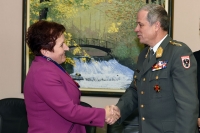COM EUFOR Visits BiH Ministry of Defence
