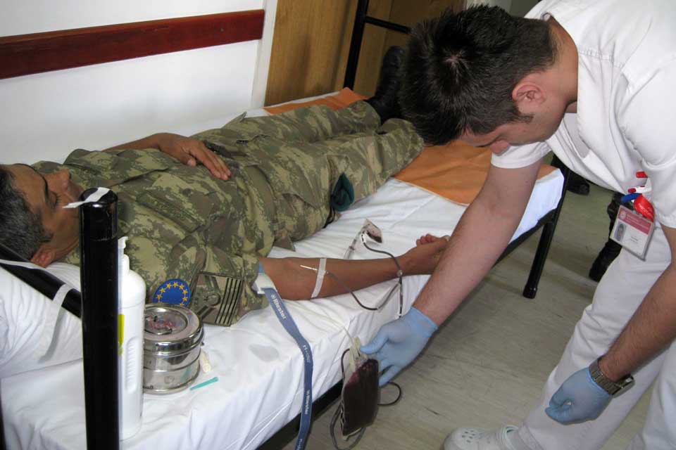Blood donating in Camp Butmir