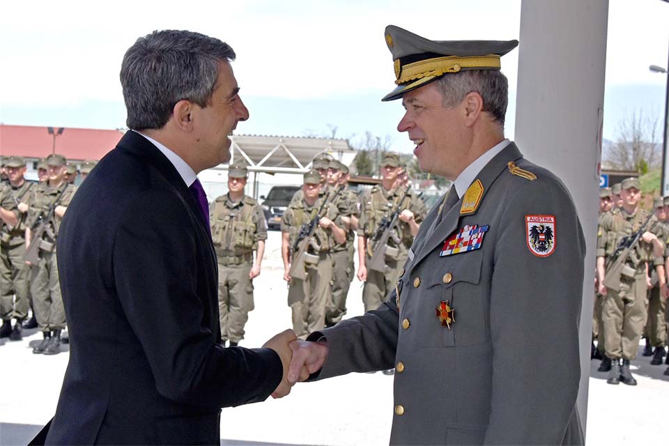 Bulgarian President Visits EUFOR