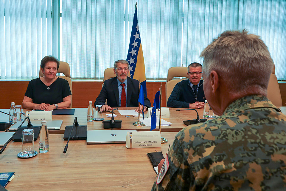 COM EUFOR met with Chairman and Deputy Chairman of the Joint Commission for Defence and Security of BiH
