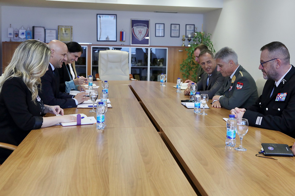 COM EUFOR met with the Republika Srpska Director of Police