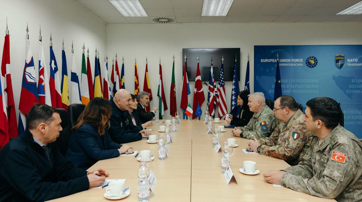 EUFOR Welcomes Italy’s Minister of Defense