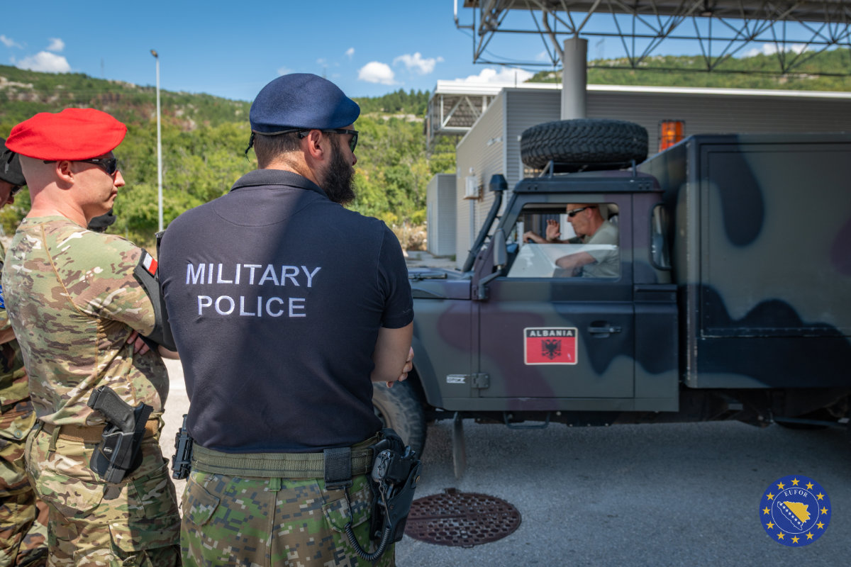 The arrival of EUFOR reserve troops in BiH continues