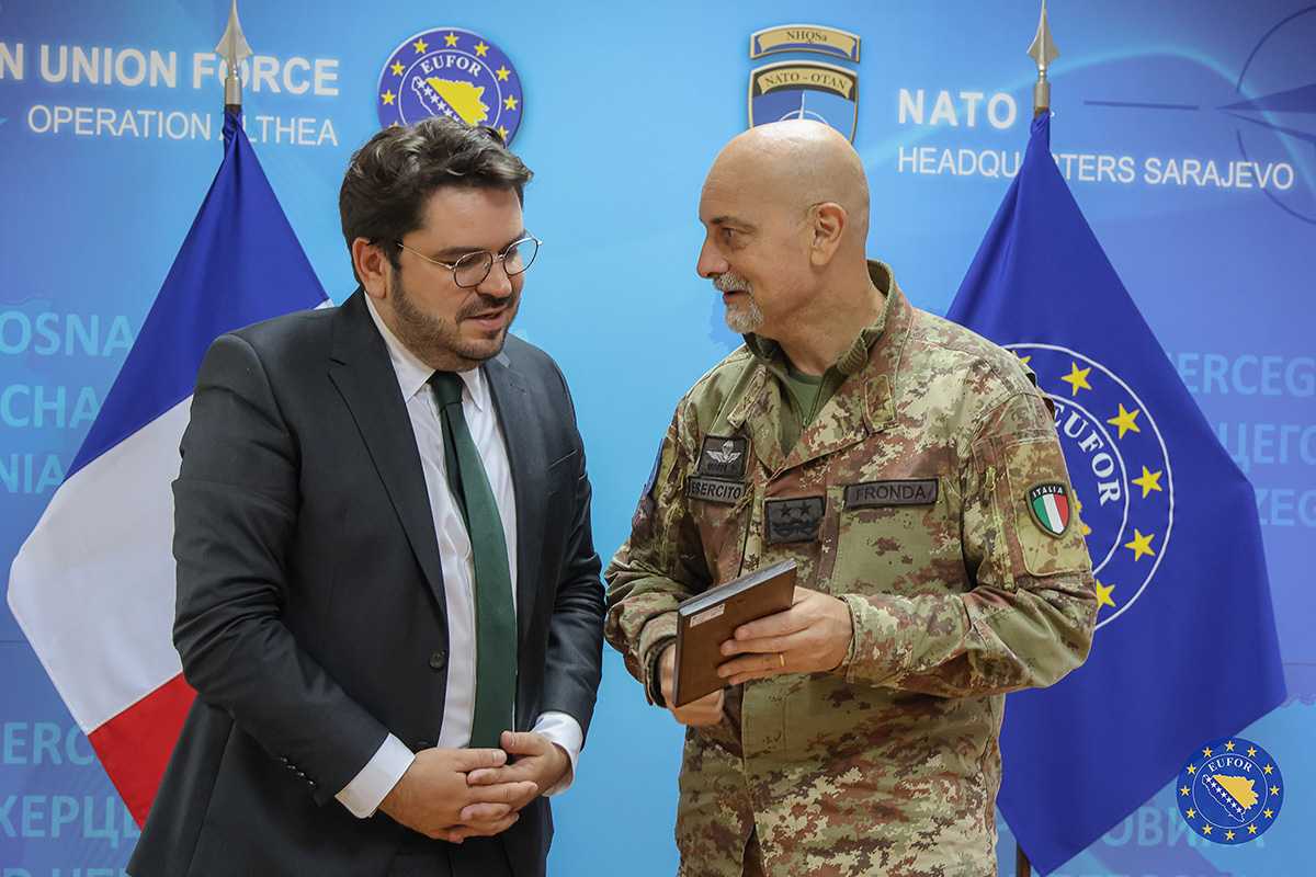 Komandant EUFOR-a održao sastanak sa francuskim ambasadorom