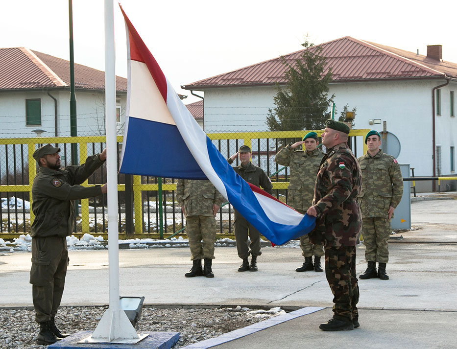 COMEUFOR Thanks the Netherlands for its Military Support to Op Althea