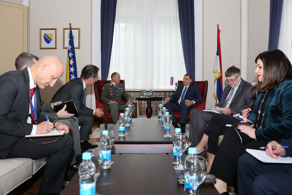 COMEUFOR meets with key international officials and the Chair of the BiH Presidency
