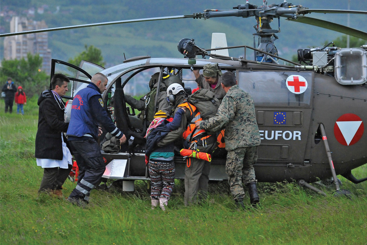 In May 2014 during the disaster relief exercise ‘Joint Effort 14’. A EUFOR helicopter is used to evacuate civilians from an area which was cut off by flooding. Excellent cooperation between EUFOR, the AFBiH and Civil Authorities ensured those in most danger got the assistance they required.