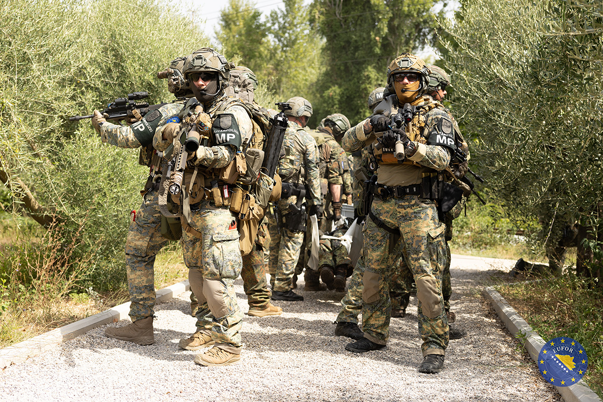 EUFOR Multinational troops put quick response to the test