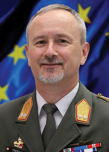EUFOR Commander