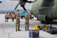 UK vehicles land at Sarajevo in Antonov